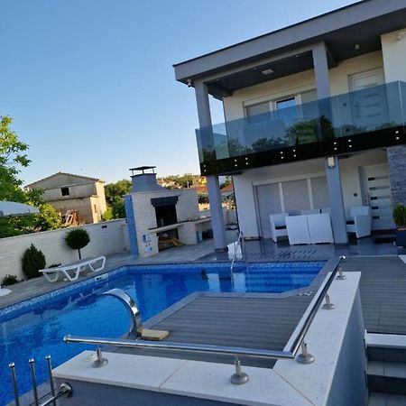 Apartman Paola Vrh  Εξωτερικό φωτογραφία