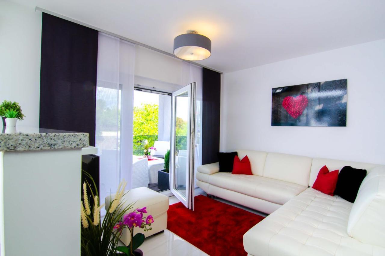 Apartman Paola Vrh  Εξωτερικό φωτογραφία