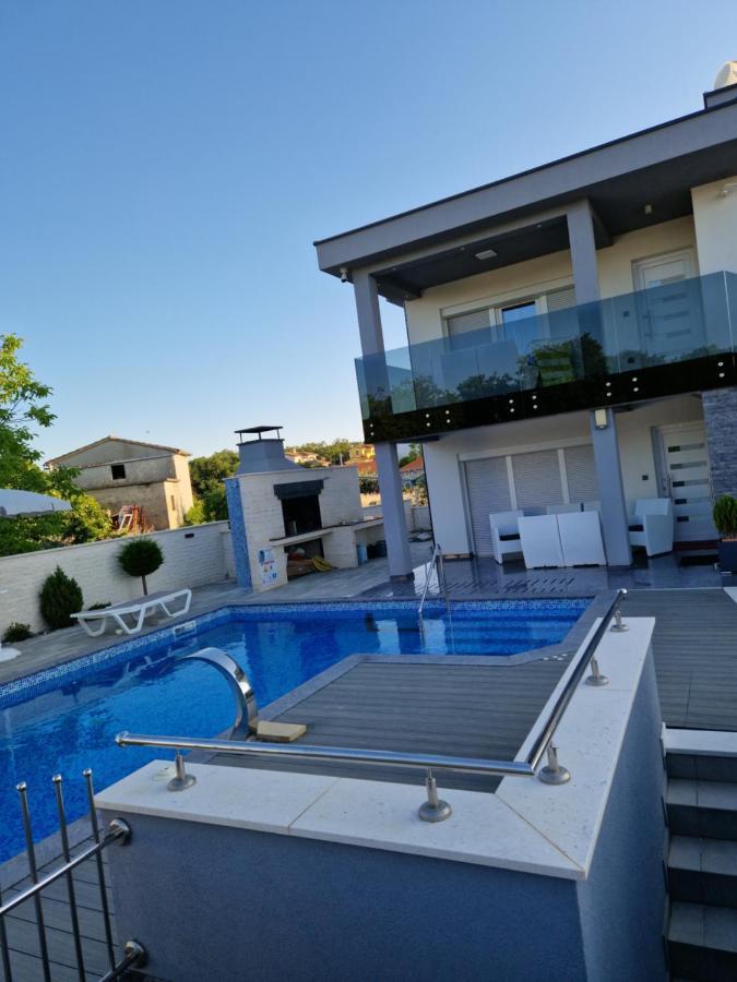 Apartman Paola Vrh  Εξωτερικό φωτογραφία